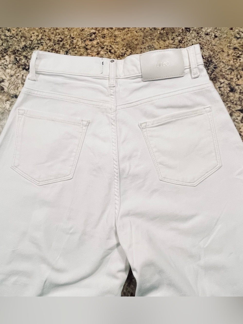 NWOT Liu Jo Better Wide Leg Jeans with Lace - Picture 11 of 13